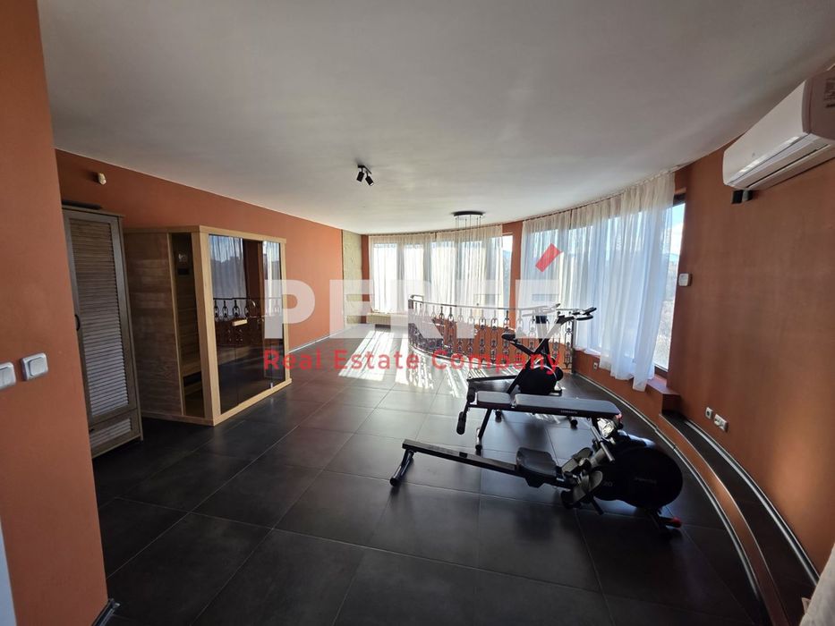 Дава се под наем Мезонет в ж.Южен парк - 200 кв.м за 3191.58 € - Снимка #7