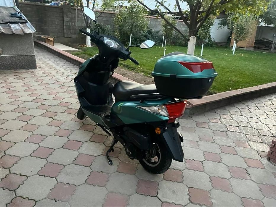 Продам мопед m8 x7