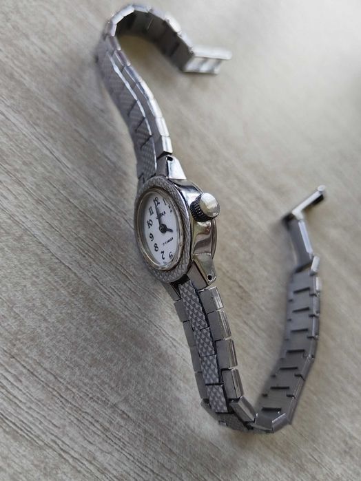 Дамски механичен часовник Чайка – 17 камъка, СССР