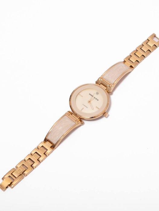 Женские часы бренд Anna Klein