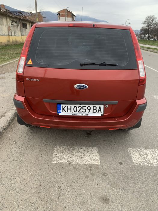 Продавам Форд фюжън 2