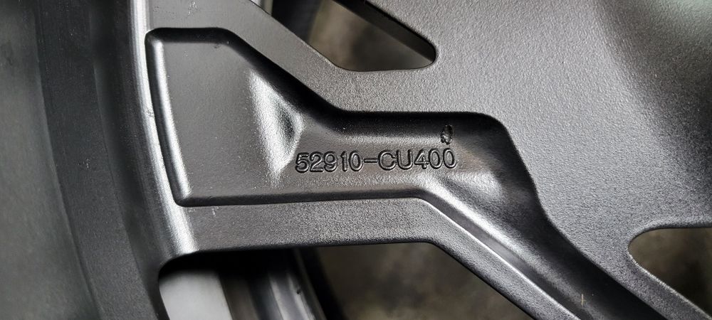 Оригинални 21" джанти с гуми Genesis GV60