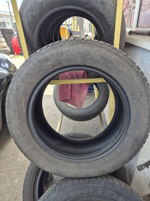 4 броя зимни гуми Dunlop