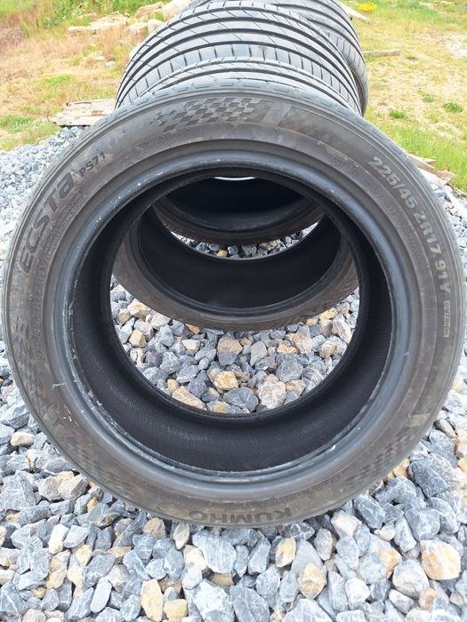 Летни гуми 225/45/17 Kumho ecta ps71