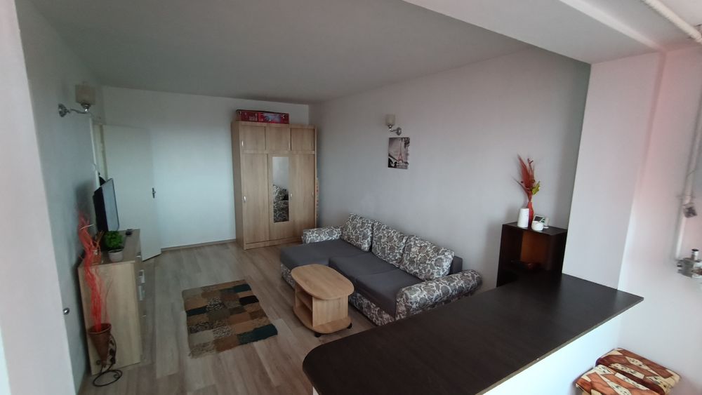 Proprietar închiriez garsoniera