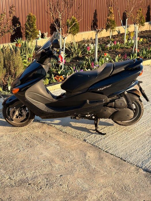 Yamaha Majesty 125 CC se conduce cu permis B perfect funcțional!