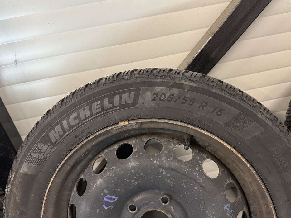 Jante cu anvelope de iarna megane 3