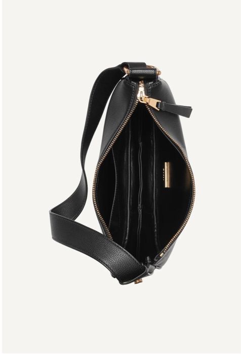 Сумки бренда DKNY