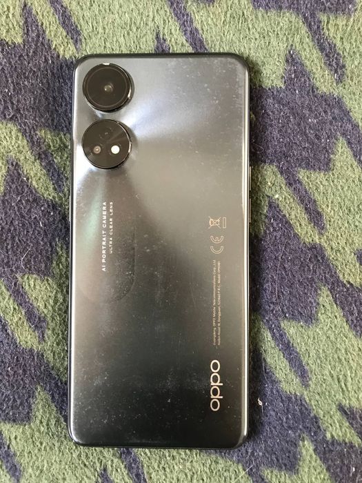 Продам Оппо Рено 8Т 12/256