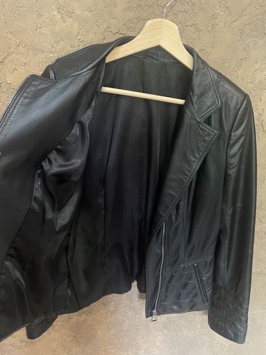 Пролетни якета - оранжево и черно от естествена кожа