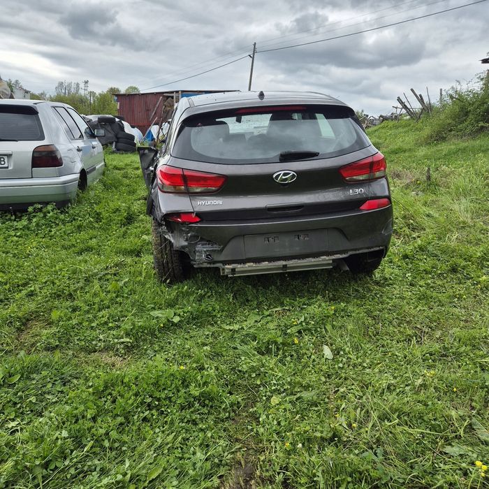 Hyundai i30 1.4 16v на части