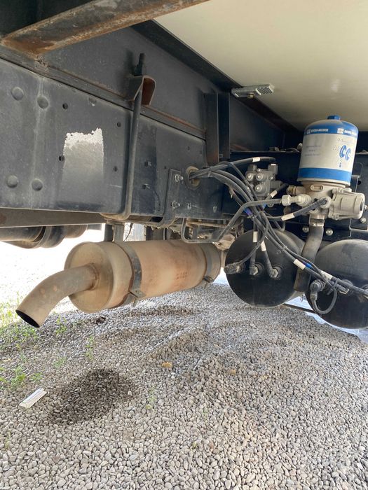 HOWO refregirator 10 tonna