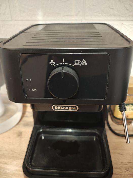 Кофеварка delonghi