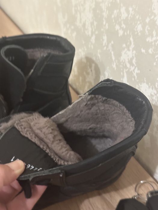 Ботики зимние