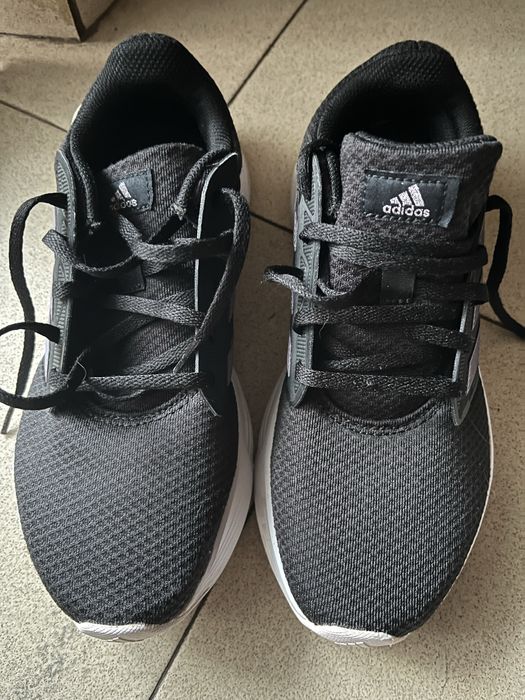 Нови маратонки Adidas