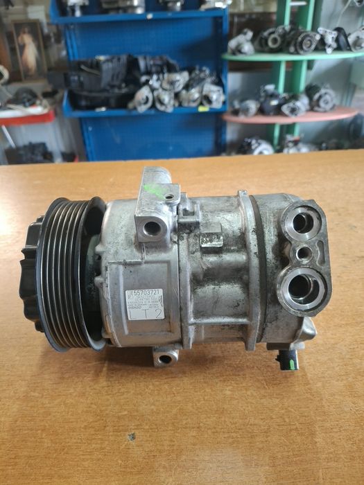 Compresor aer condiționat Opel Corsa D 1.3 cdti