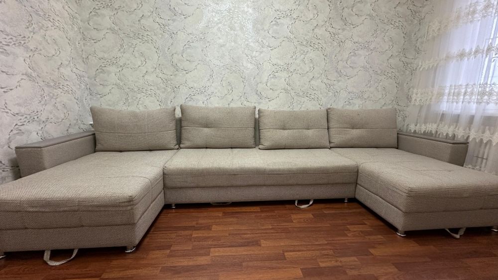 Диван сатылады 4 метр