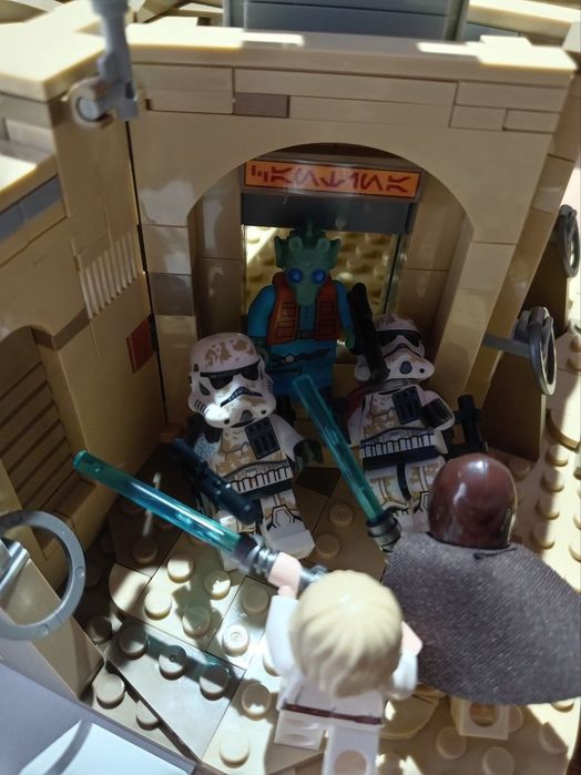LEGO Cantina Mos Eisley Аналог