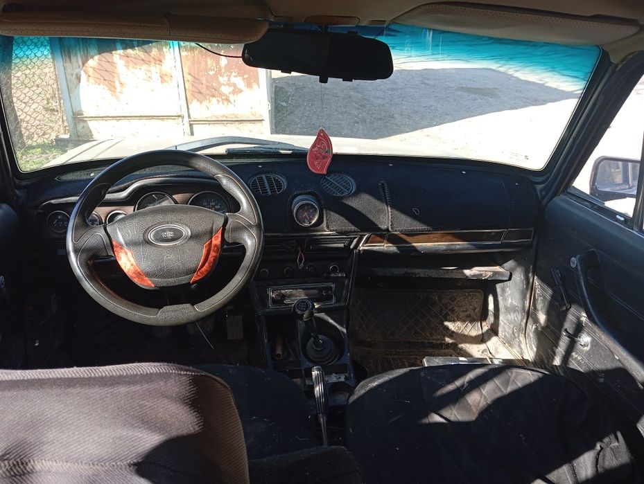 Продаю Жигули 06