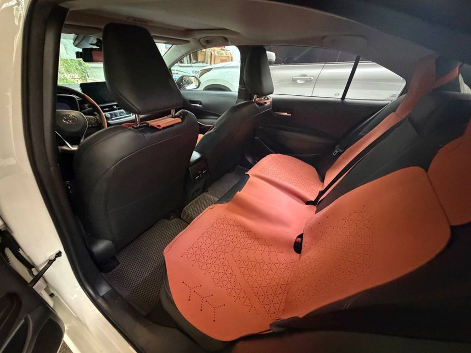 Toyota Levin Hybrid 1.8 (2023–2024)