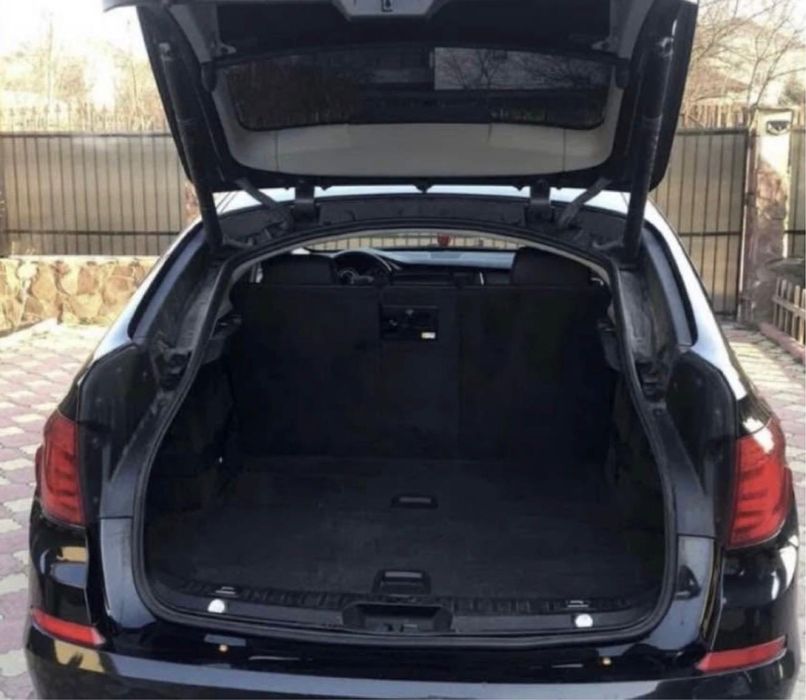 BMW  Gran Turismo Seria 5 F07  2012
