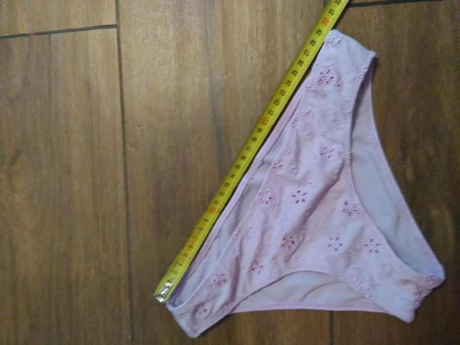 Costum baie Calzedonia 12-14 ani mov pastel broderie inot