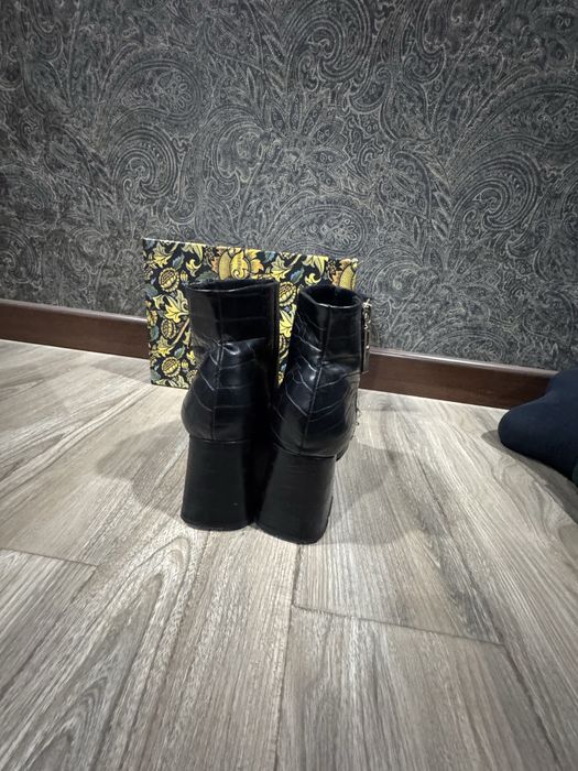 Ayollar uchun etik 38- razmer