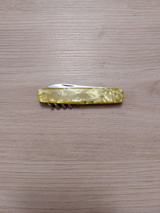 Стари български ножки