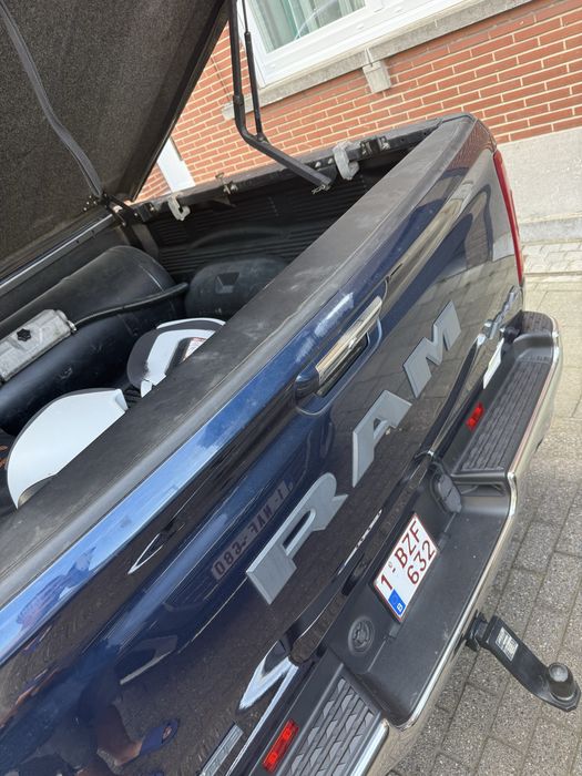 Dodge Ram 1500 5.7 hemi(32.000€ fara TVA)