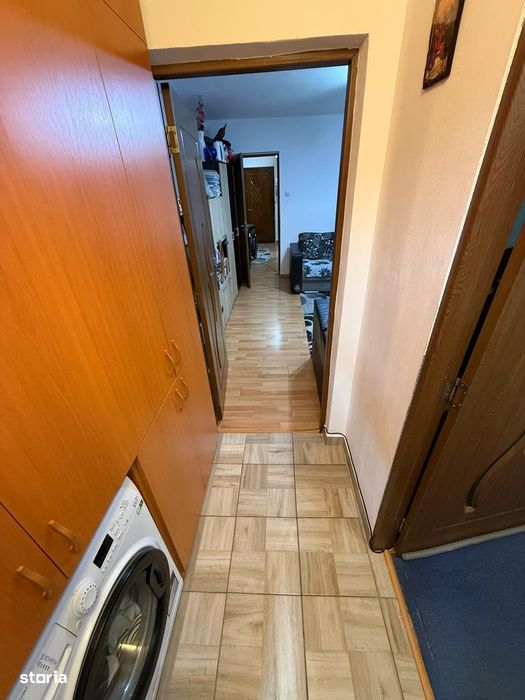 2 camere Craiovita Segarcea Parc Fantasy 52 mp parter înalt  1980