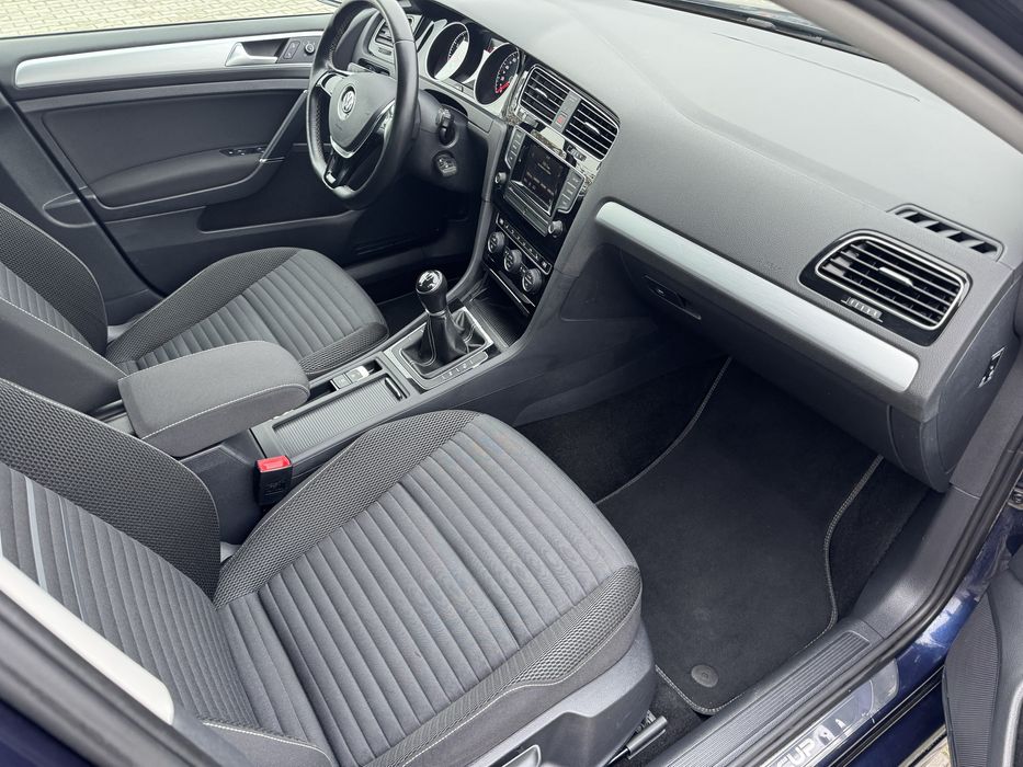 Volkswagen golf 1.2 tsi 105cp