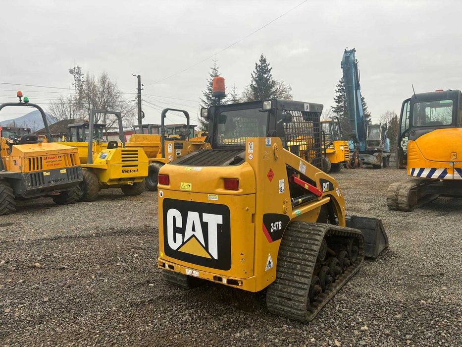 Miniîncărcător pe șenile Caterpillar 247B, 2009