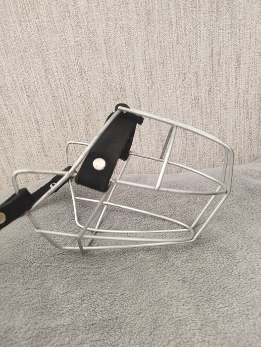 металлический намордник