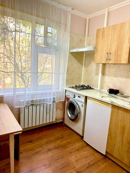 Мега Имран Почасовая квартира 2000