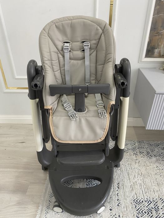 Детский стульчик для кормления