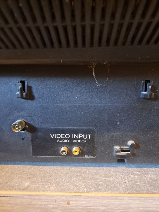 Телевизор Sony trinitron