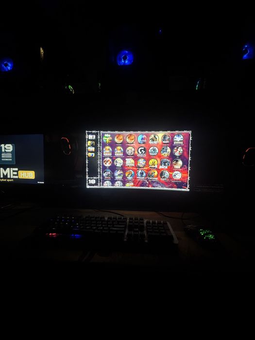 Kompyutrla srochna sotiladi