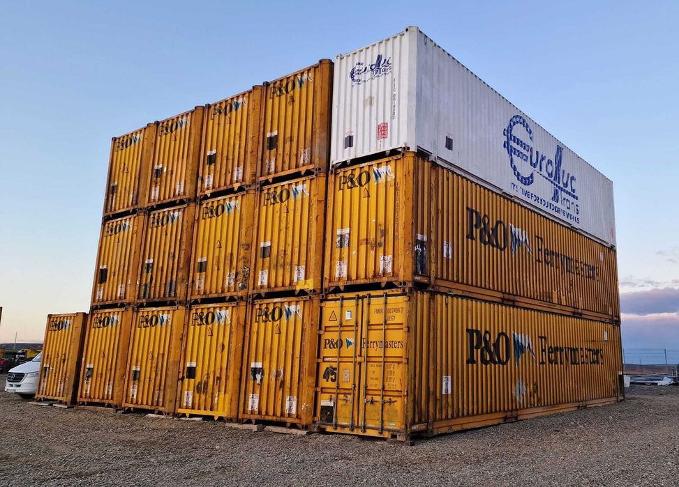 Container maritim 45 HC , 13.7m  cu podea de lemn