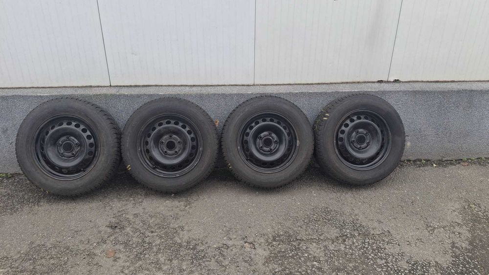 Jante tabla Volkswagen Golf Plus+cauciucuri iarna+capace
