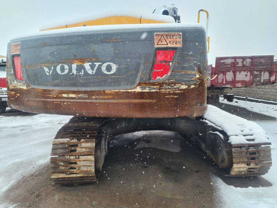 Продается  Экскаватор "Volvo 290"