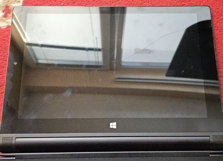 bleta Lenovo Yoga 2 (1051L) Win 10 Pro