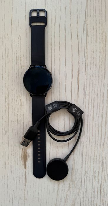 Часовник Samsung galaxy watch active 2
