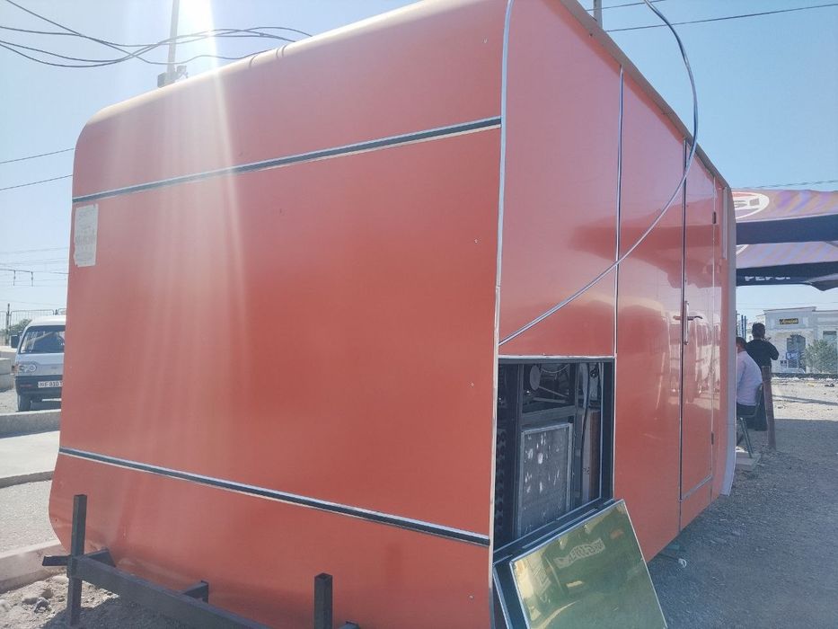 Ko'chma do'kon food trukt