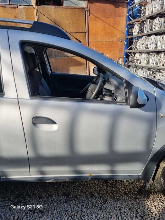 Usa Dreapta Fata Dacia Sandero 2 Stepway 2012 - 2016 SUV 4 Usi PLATINUM SILVER Ted69 ...