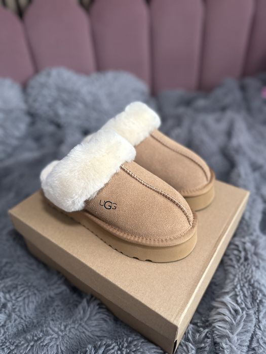 Ghete papuc UGG