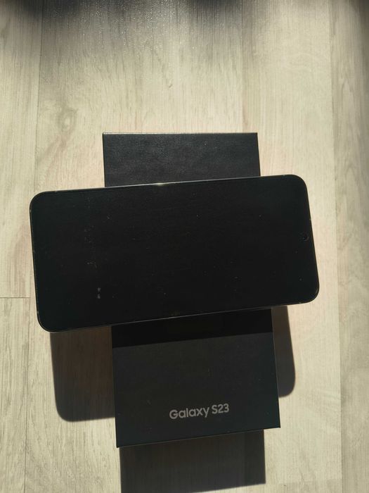 Samsung Galaxy S23 256GB-Като нов!