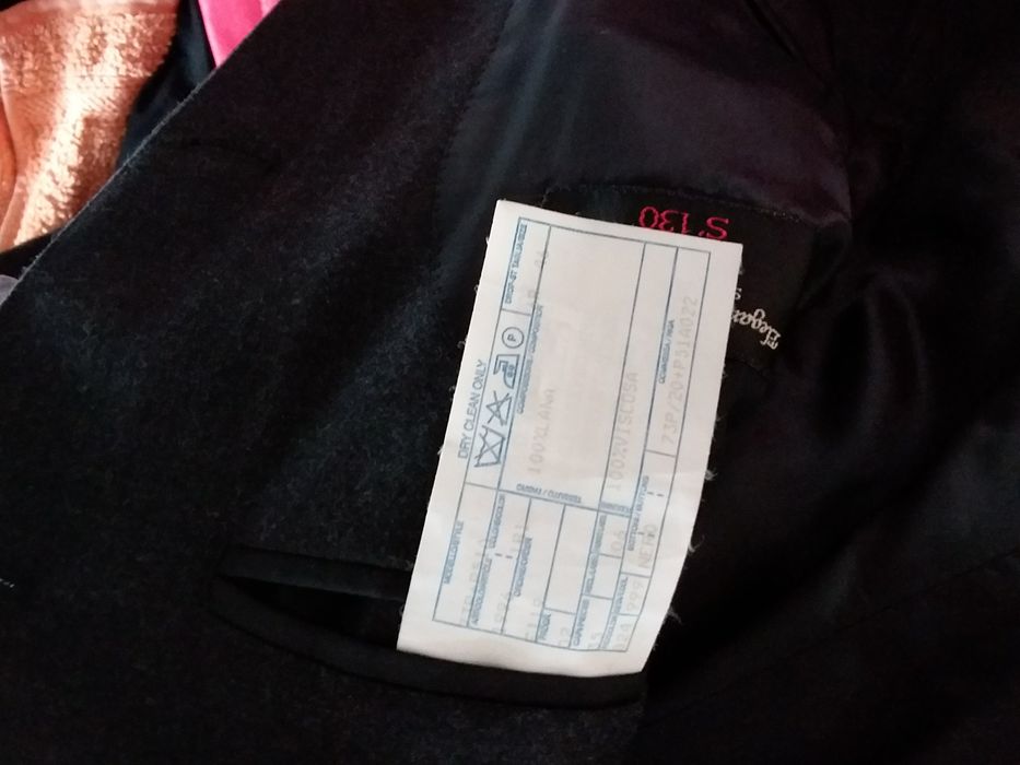 Продавам 2бр. мъжки сака