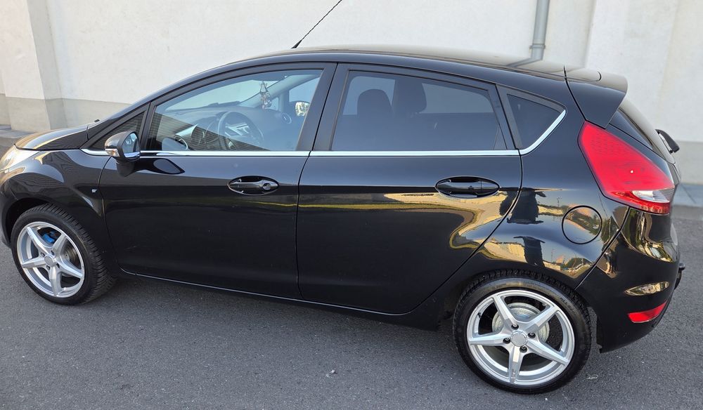 Ford Fiesta 1.6l Diesel Euro 5 Paket Titanium 2012