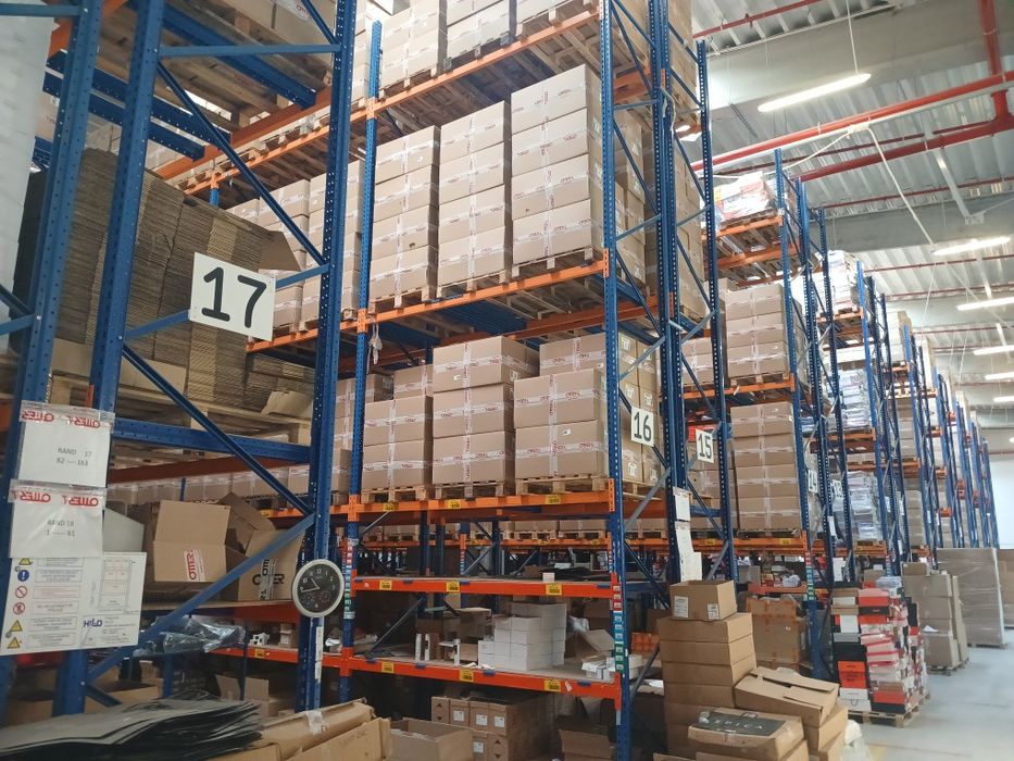 Rafturi industriale profesionale