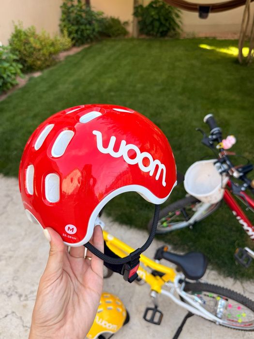 WOOM 4 Anniversary Red